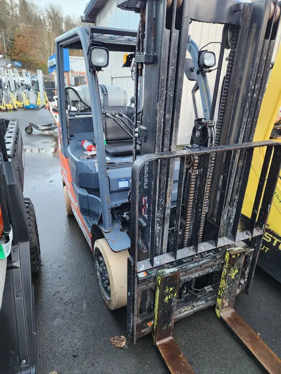 2018 Toyota 8FGU25 Warehouse Forklift