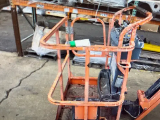 2014 JLG E300AJP Articulating Boom Lift