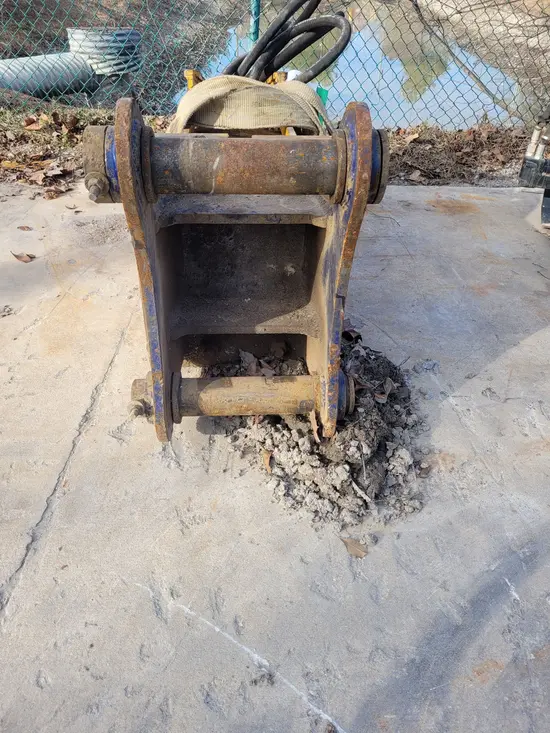 2017 SOOSAN CB500 Attachment