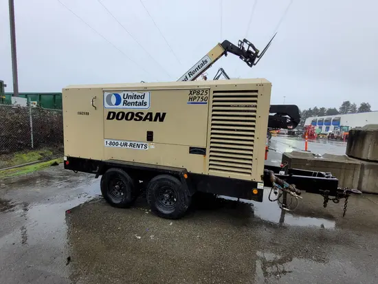 2017 Doosan XP825/HP750WCU Air Compressor