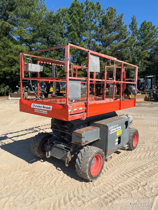 2016 Skyjack SJ6832RT Rough Terrain Scissor Lift