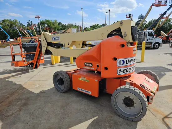 2016 JLG E450AJ Articulating Boom Lift