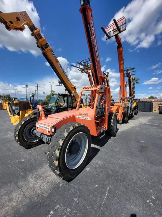 2017 SKYTRAK 8042 Forklift