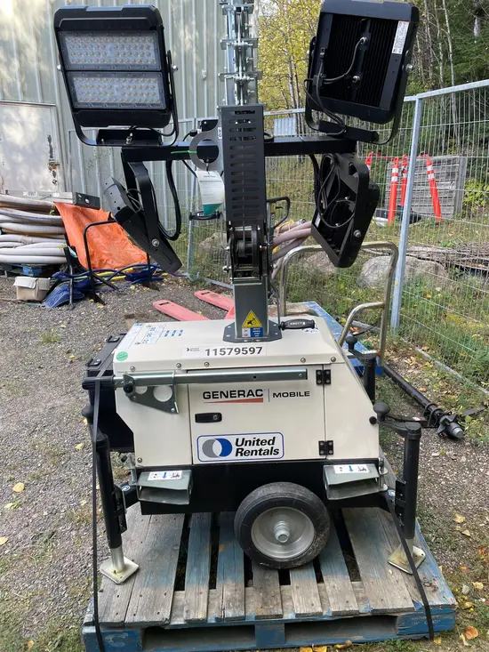 2022 Generac PLT240 Portable Light Tower