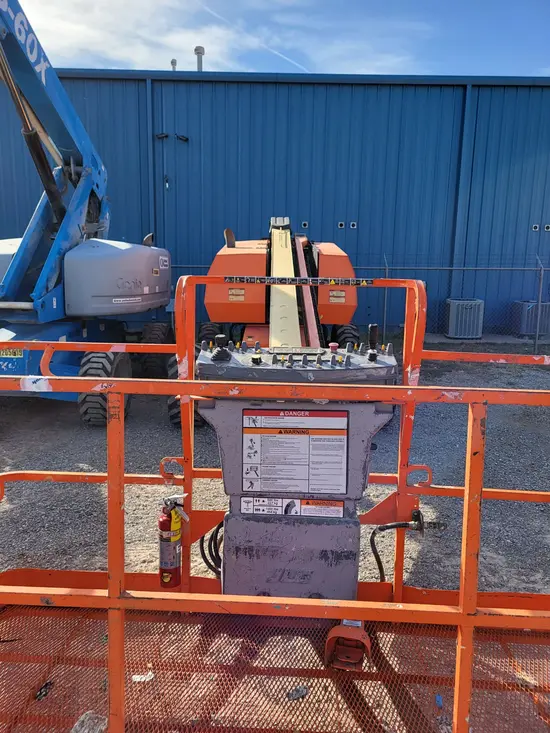 2017 JLG 600S Boom Lift