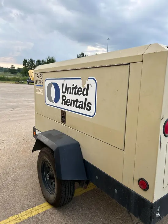 2018 Doosan P425/HP375WCUT4 Air Compressor