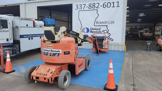 2015 JLG E400AJPN Articulating Boom Lift