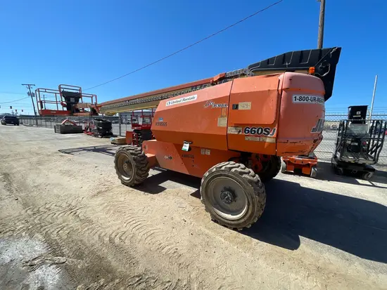 2017 JLG 660SJ Boom Lift