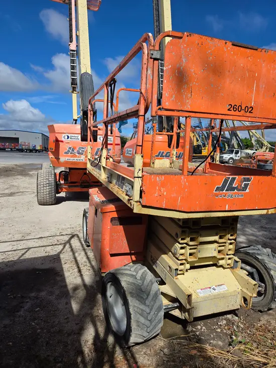 2019 JLG 260MRT Rough Terrain Scissor Lift