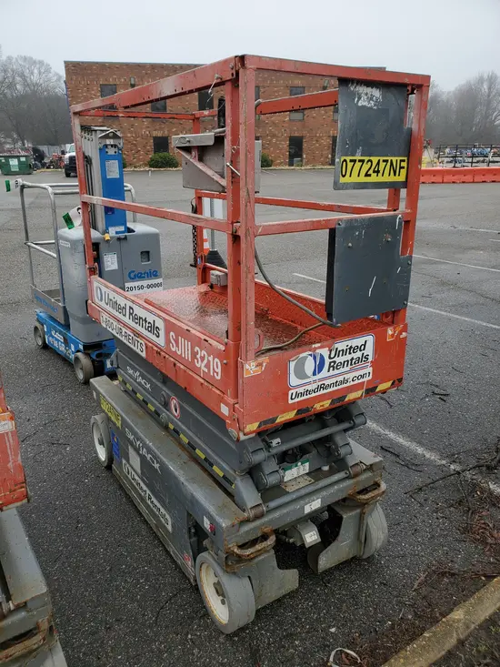 2015 Skyjack SJIII3219 Scissor Lift