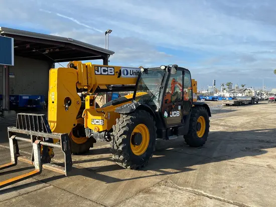2017 JCB 509-42 Forklift