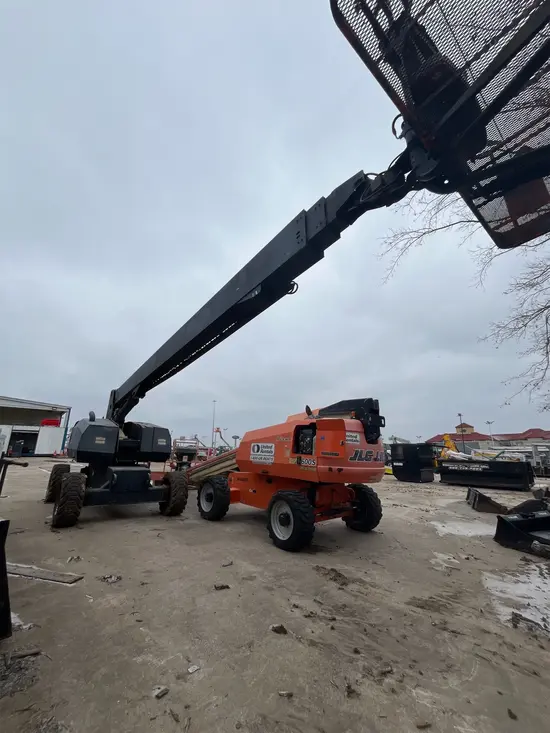 2014 JLG 800S Boom Lift