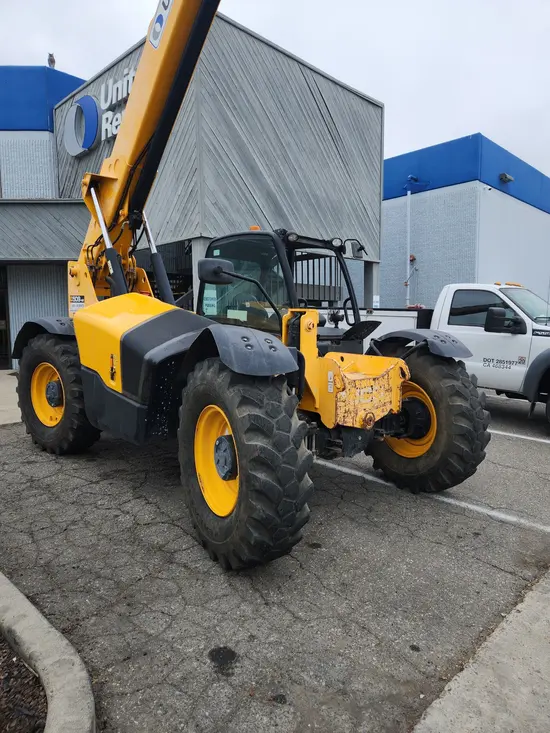 2017 JCB 509-42 Forklift