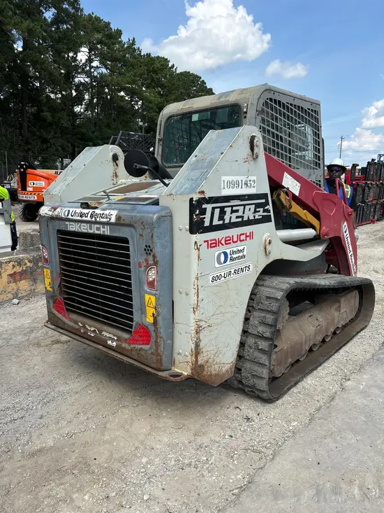 2019 Takeuchi TL12R2-CR Track Loader