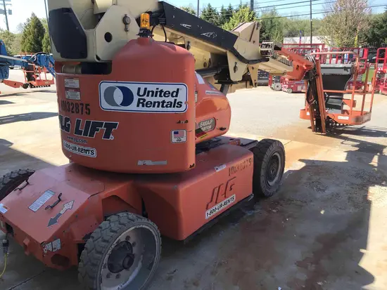 2013 JLG E400AJPN Articulating Boom Lift