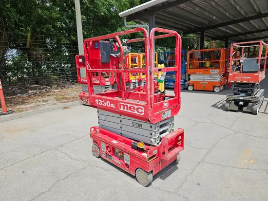 2018 MEC 1330SE Scissor Lift