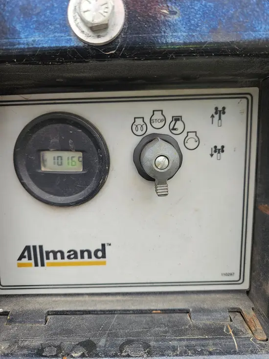 2018 Allmand NL-V Portable Light Tower
