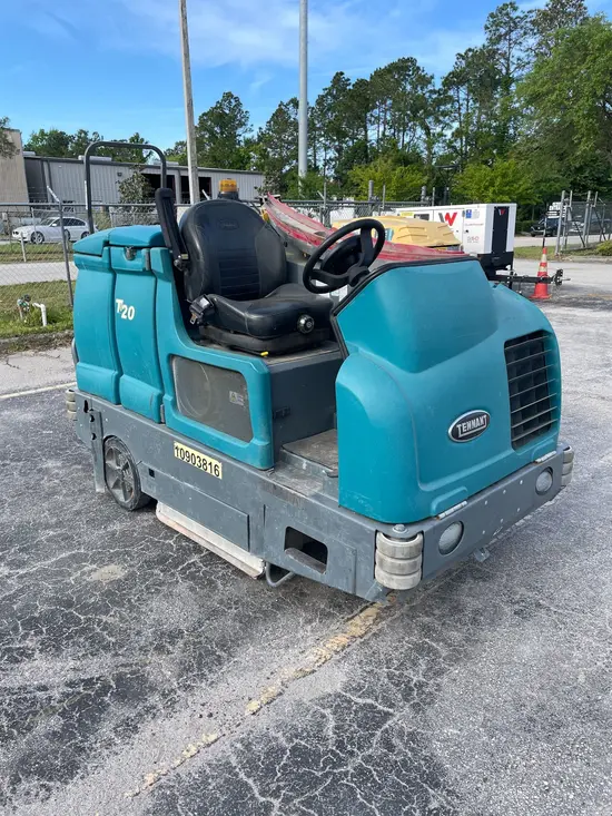 2019 Tennant T-20 Scrubber