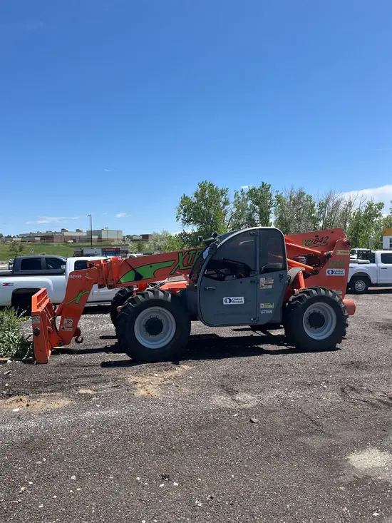 2015 XTREME XR842 Forklift