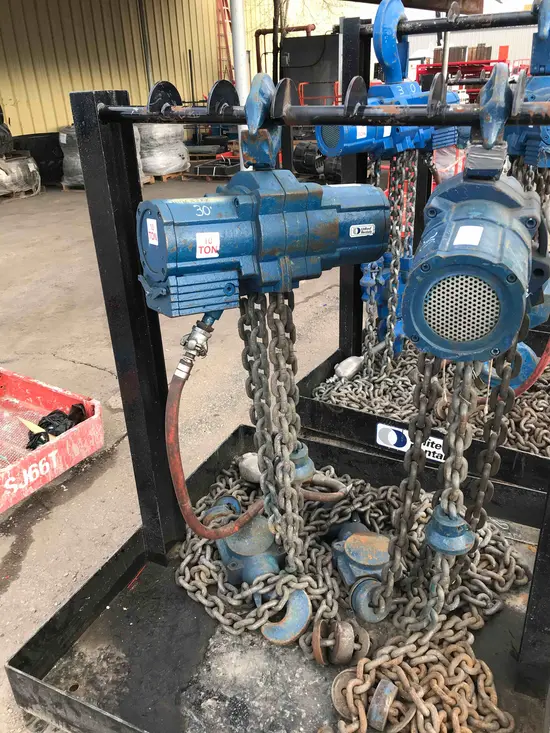 2012 JD NEUHAUS PROFI 10T Hoist