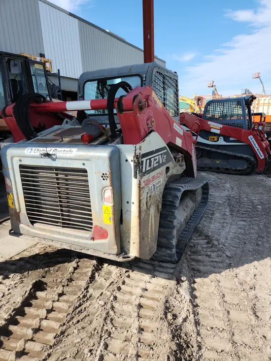 2018 Takeuchi TL12V2-CR Track Loader