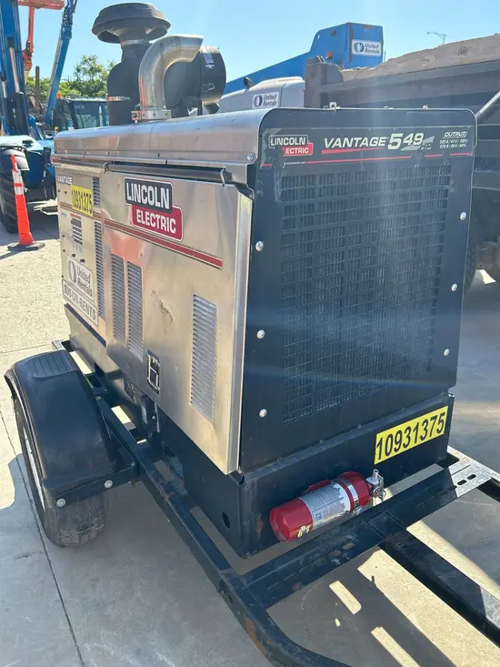 2019 Lincoln Electric VANTAGE 549 Welder
