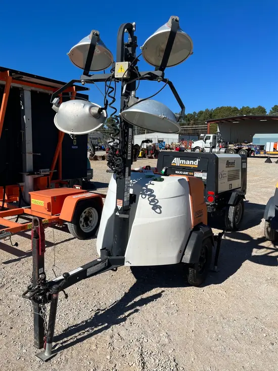 2018 Magnum Pro MLT6SM-STD3 Portable Light Tower