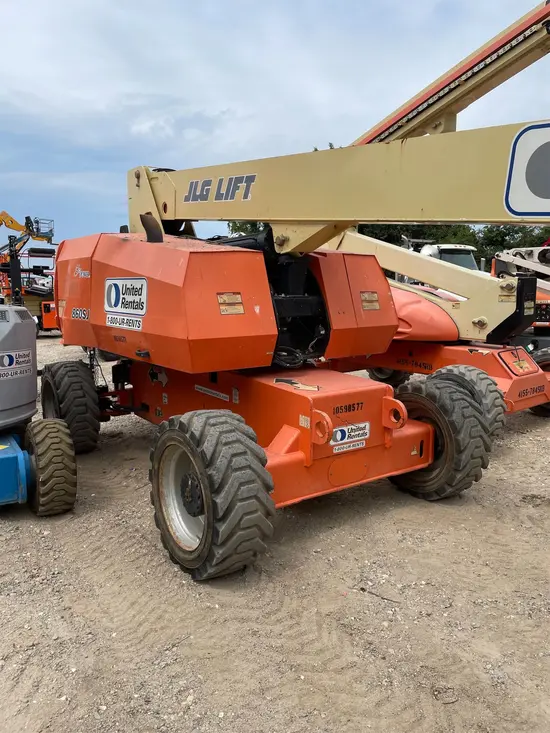 2017 JLG 860SJ Boom Lift