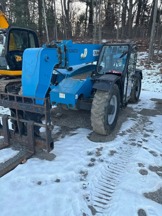 2015 Genie GTH-844 Forklift