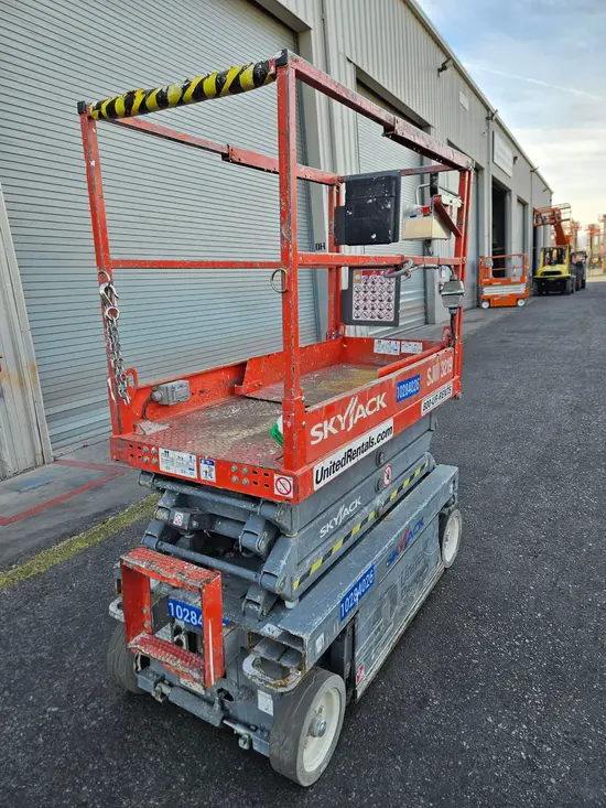 2014 Skyjack SJIII3219 Scissor Lift