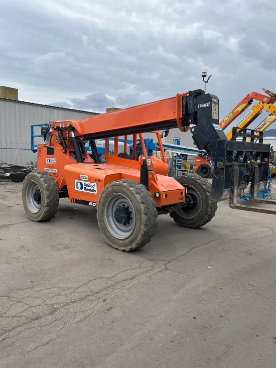 2018 SKYTRAK 6036 Forklift