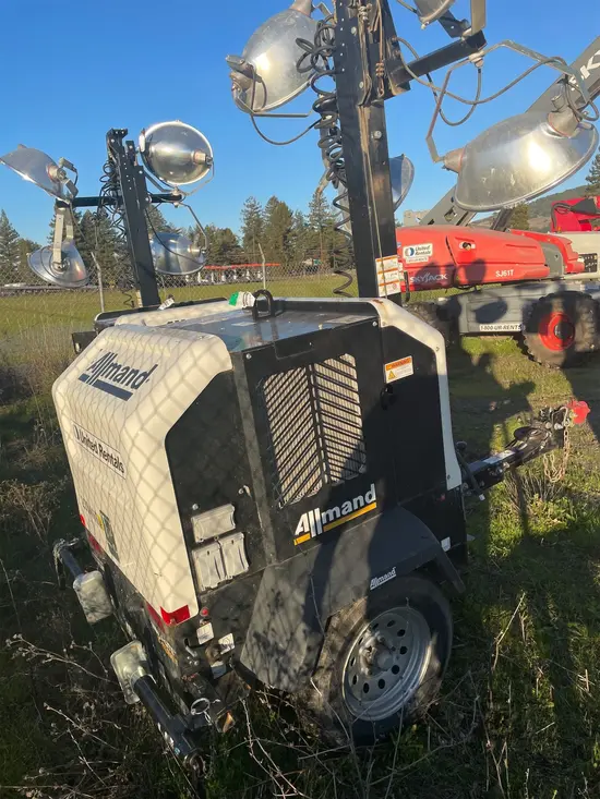 2019 Allmand NLV-ML3EC Portable Light Tower