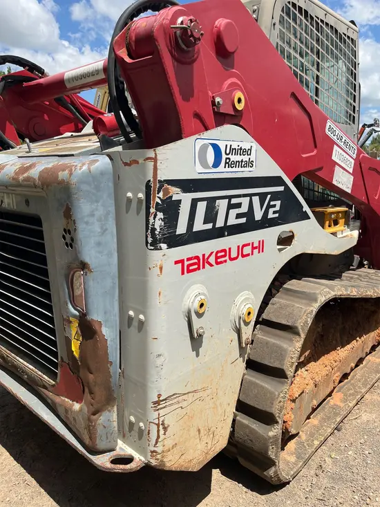 2019 Takeuchi TL12V2-CR Track Loader