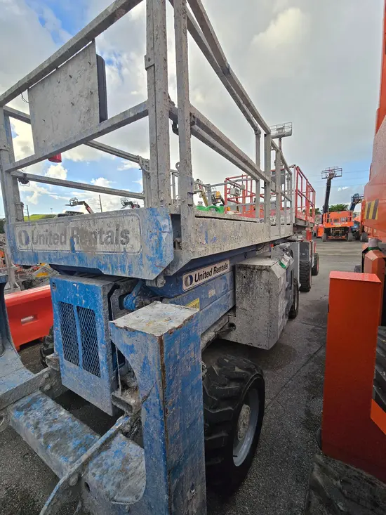 2017 Genie GS-3384 RT Rough Terrain Scissor Lift