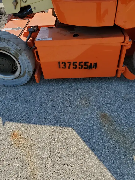 2014 JLG E300AJP Articulating Boom Lift