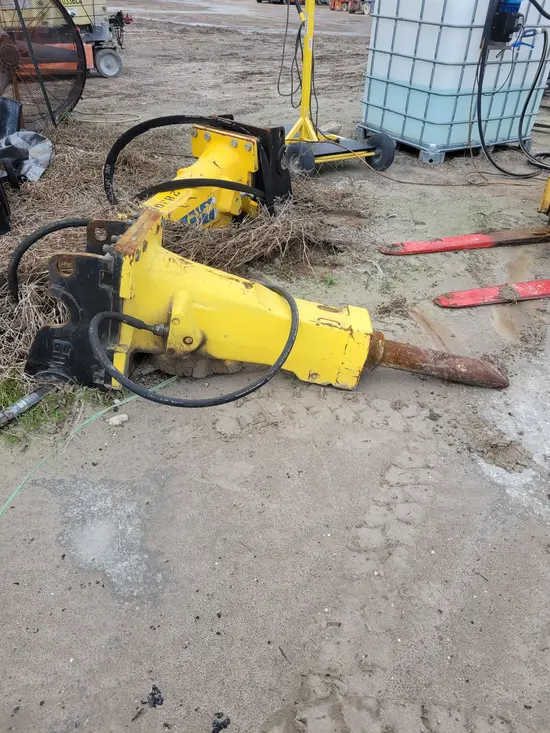 2019 Epiroc SB 452 Attachment