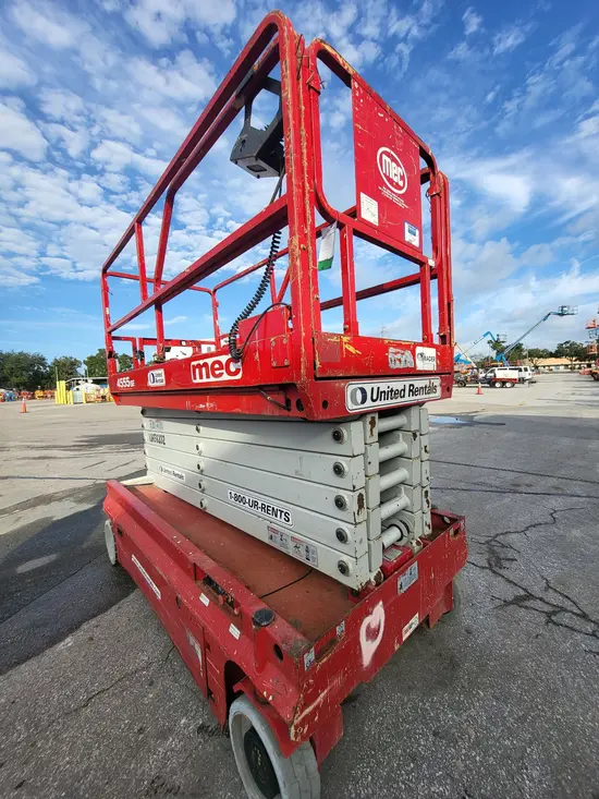 2017 MEC 4555SE Scissor Lift