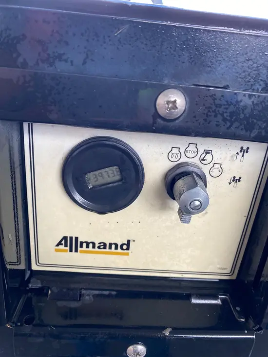 2019 Allmand NLV-ML3EC Portable Light Tower