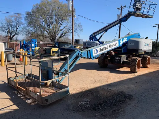 2017 Genie S-65 Boom Lift