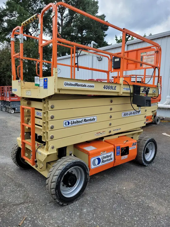 2017 JLG 4069LE Scissor Lift