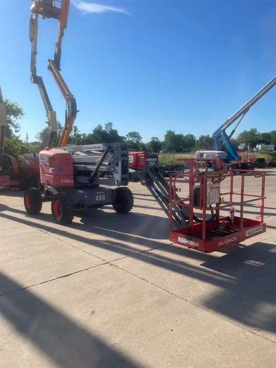 2016 Skyjack SJ46AJ Articulating Boom Lift