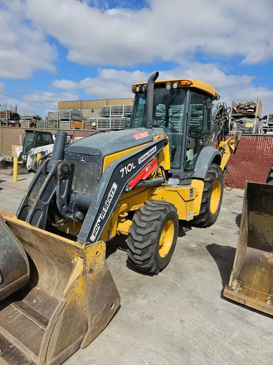 2020 John Deere 710L Backhoe Loader