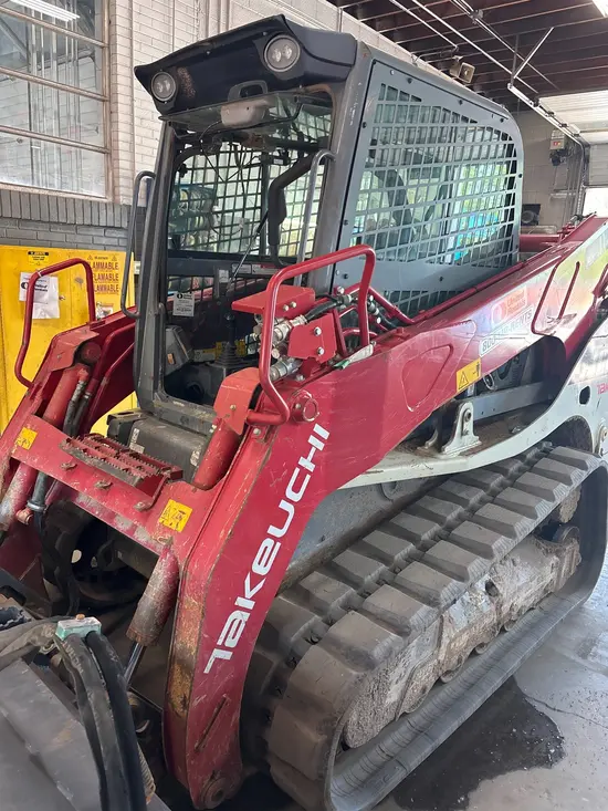 2021 Takeuchi TL12V2-CRR Track Loader