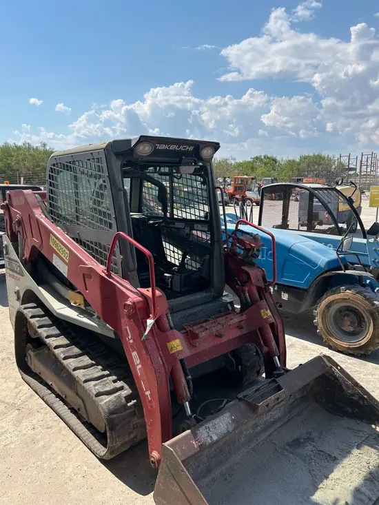 2019 Takeuchi TL10V2-CR Track Loader