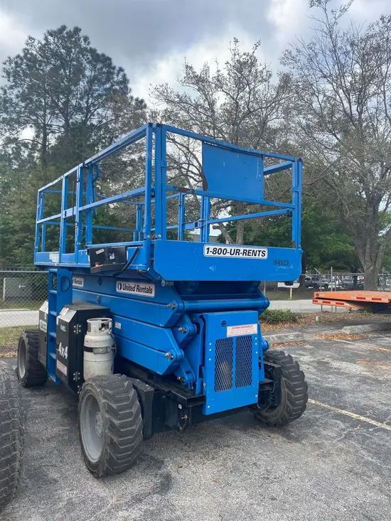 2016 Genie GS-4390 RT Rough Terrain Scissor Lift