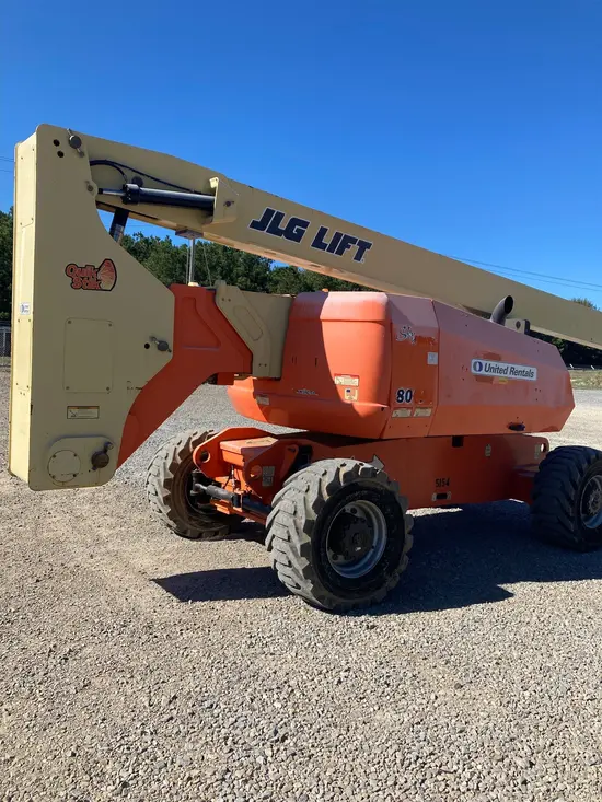 2013 JLG 800AJ Articulating Boom Lift
