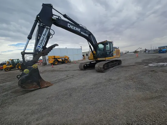 2018 John Deere 210G LC Excavator