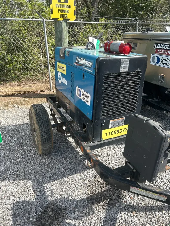 2020 Miller Welders TRAILBLAZER325D Welder
