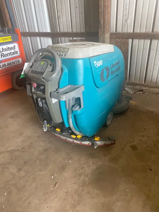 2017 Tennant T500 Scrubber