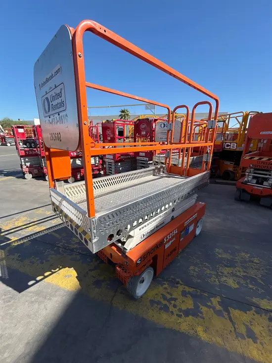 2022 Snorkel S3215L Scissor Lift
